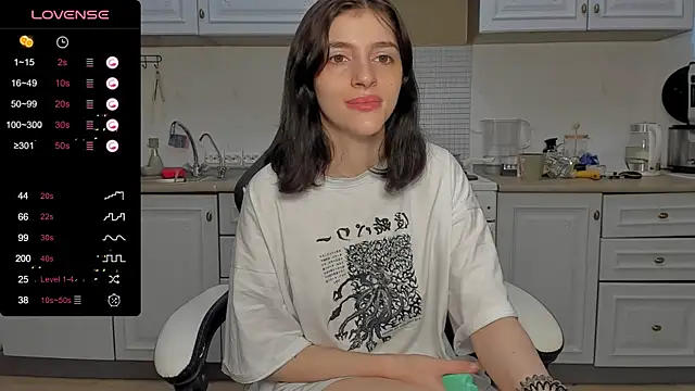 Snapshot of broosnica1 chatting on 01-17-25, 08:45 broosnica1 online show from 01-17-25, 08:45