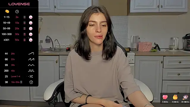 Snapshot of broosnica1 chatting on 02-24-25, 07:55 broosnica1 online show from 02-24-25, 07:55