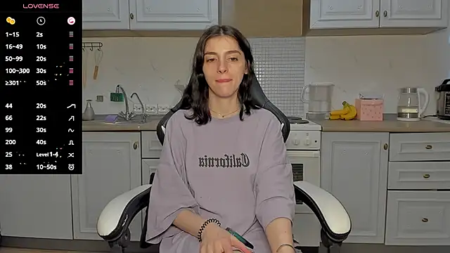 Snapshot of broosnica1 chatting on 02-26-25, 01:19 broosnica1 online show from 02-26-25, 01:19