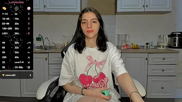 Snapshot of broosnica1 chatting on 03-18-25, 08:03 broosnica1 online show from 03-18-25, 08:03