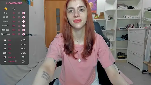 Snapshot of broosnica1 chatting on 06-14-26, 08:05 broosnica1 online show from 06-14-26, 08:05