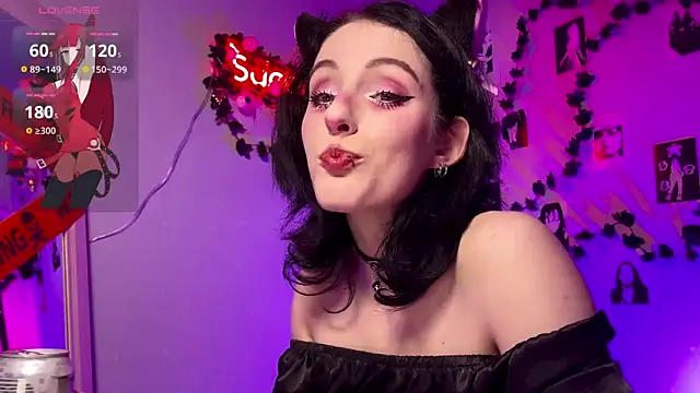 Alice Succuby online show from 11-29-25, 07:17