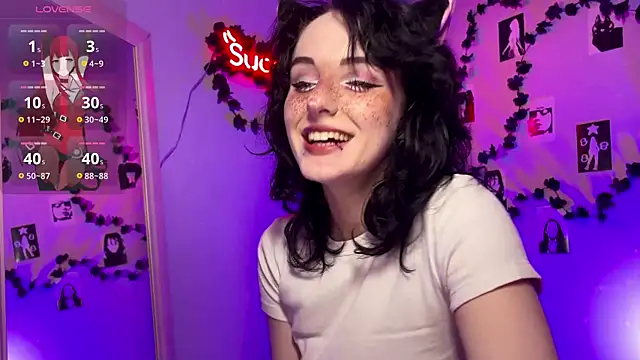 Snapshot of Alice_Succuby chatting on 03-18-26, 08:34 Alice Succuby online show from 03-18-26, 08:34