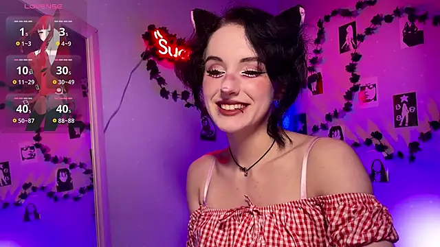Snapshot of Alice_Succuby chatting on 05-13-26, 09:11 Alice Succuby online show from 05-13-26, 09:11