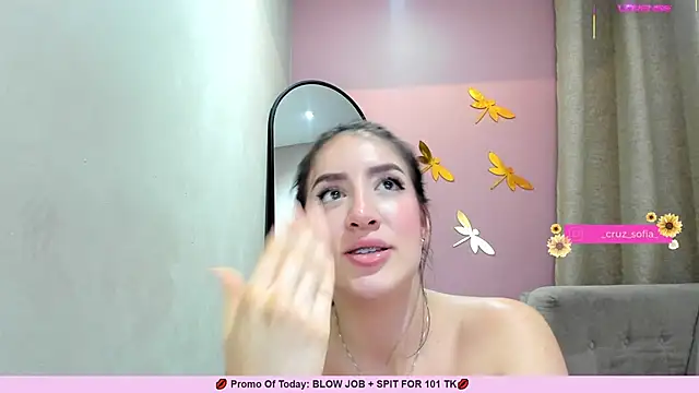 Snapshot of _AlejaCruz_ chatting on 03-07-25, 01:42 AlejaCruz online show from 03-07-25, 01:42