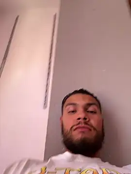 Snapshot of Chofle1 chatting on 05-14-26, 12:34 Chofle1 online show from 05-14-26, 12:34