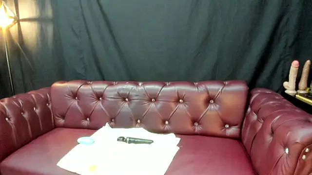 Charlotte  Brown  online show from 02-07-25, 11:34