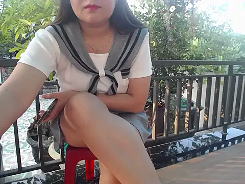 Nanaly Sweet online show from 10-19-25, 11:38