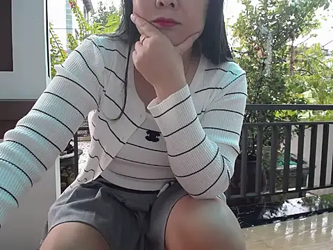 Nanaly Sweet online show from 11-01-25, 12:23