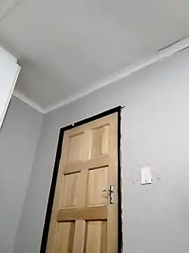 Snapshot of cleopatra-phaedra chatting on 10-10-25, 09:47 cleopatra-phaedra online show from 10-10-25, 09:47