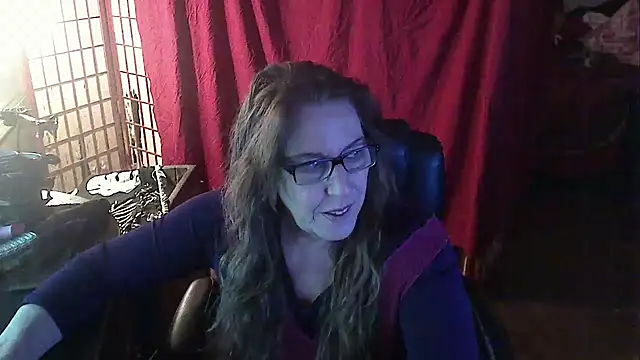 Ireallysquirt online show from 01-14-25, 01:47