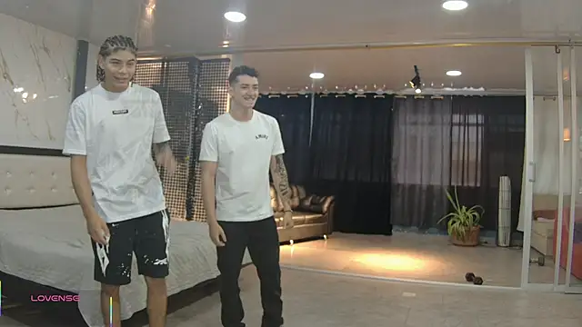 Boysgang sex online show from 06-12-26, 11:20