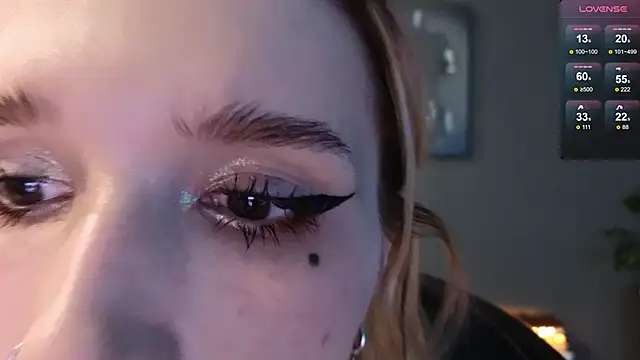 SophieInkk online show from 02-05-25, 12:20