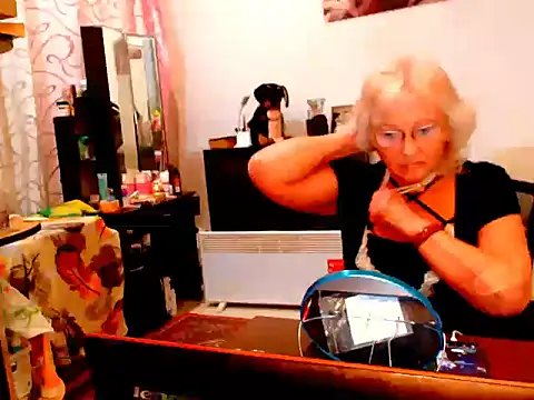 Natali7634 online show from 01-31-25, 03:44