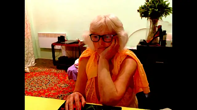 Natali7634 online show from 05-10-26, 08:08