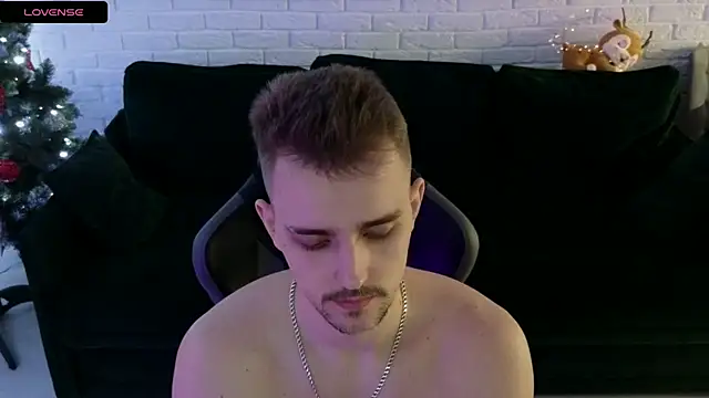 Larstar01 online show from 01-07-25, 09:18