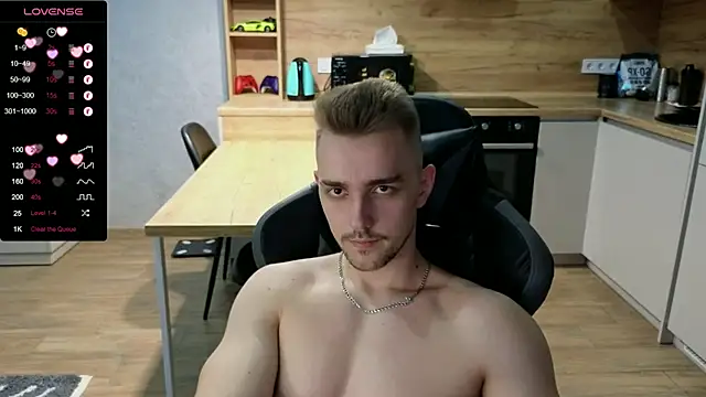 Larstar01 online show from 01-24-25, 01:57