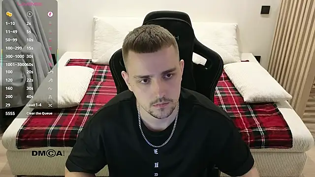 Larstar01 online show from 03-24-26, 09:09