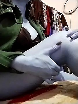 Snapshot of tiffani__love chatting on 02-02-25, 02:27 tiffani love online show from 02-02-25, 02:27