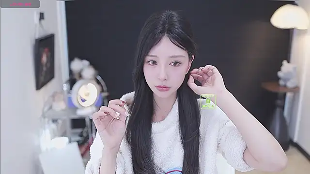 Snapshot of JayPope chatting on 02-14-26, 10:01 JayPope online show from 02-14-26, 10:01