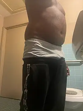 Snapshot of bigdick5157 chatting on 01-15-25, 10:24 bigdick5157 online show from 01-15-25, 10:24