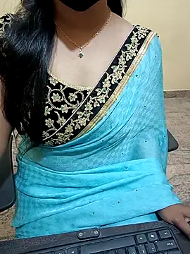 Snapshot of Nithya_05 chatting on 09-24-25, 05:11 Nithya 05 online show from 09-24-25, 05:11