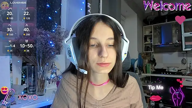  Nika Kik online show from 11-17-25, 04:13