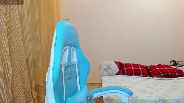 BarbaraKiss online show from 01-09-25, 02:07