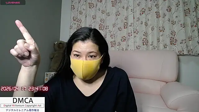 Snapshot of __RAN-RAN__ chatting on 04-17-26, 02:42 RAN-RAN online show from 04-17-26, 02:42