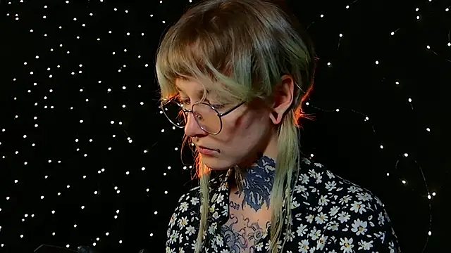 Littlespacemouse online show from 12-22-24, 05:01