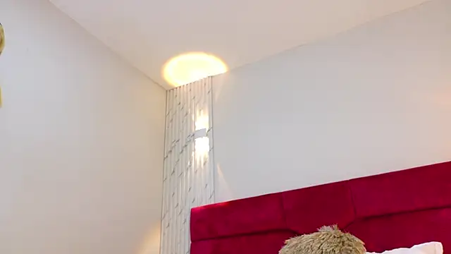 Snapshot of Emmaa_Blonde chatting on 09-27-25, 10:42 Emmaa Blonde online show from 09-27-25, 10:42