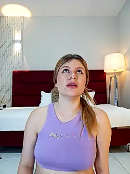 Snapshot of Emmaa_Blonde chatting on 09-28-25, 10:42 Emmaa Blonde online show from 09-28-25, 10:42