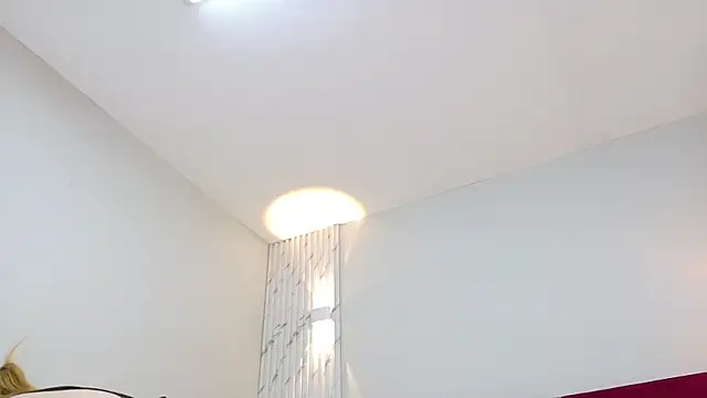 Snapshot of Emmaa_Blonde chatting on 10-10-25, 10:36 Emmaa Blonde online show from 10-10-25, 10:36