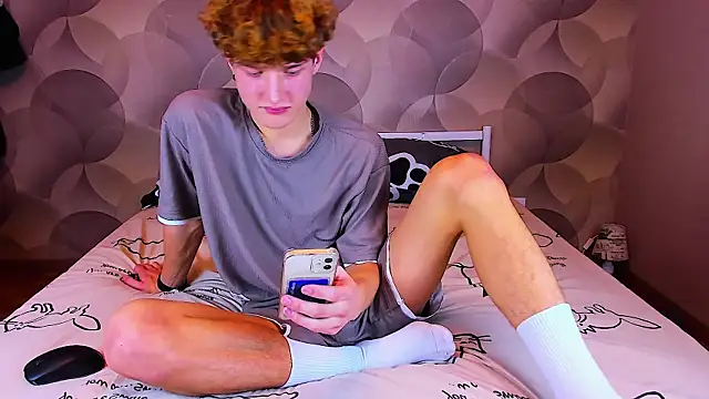 Snapshot of Ian_Flor chatting on 11-27-25, 12:07 Ian Flor online show from 11-27-25, 12:07