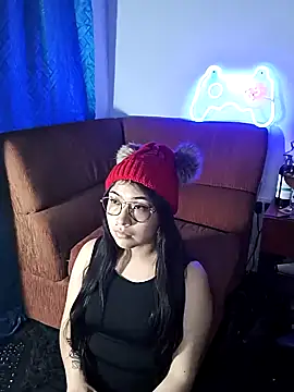 Snapshot of Caroll_Luna chatting on 12-05-24, 12:41 Caroll Luna online show from 12-05-24, 12:41