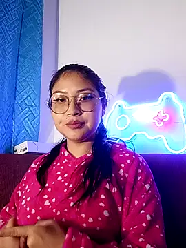 Snapshot of Caroll_Luna chatting on 12-14-24, 07:51 Caroll Luna online show from 12-14-24, 07:51