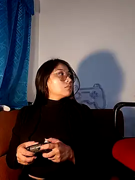 Snapshot of Caroll_Luna chatting on 12-15-24, 03:13 Caroll Luna online show from 12-15-24, 03:13
