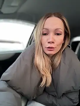 LavenderHot online show from 12-18-25, 02:50