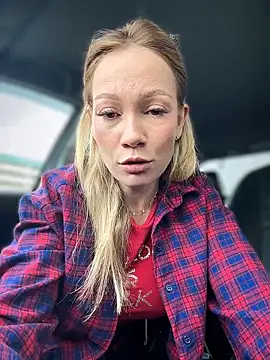 LavenderHot online show from 05-01-26, 01:21