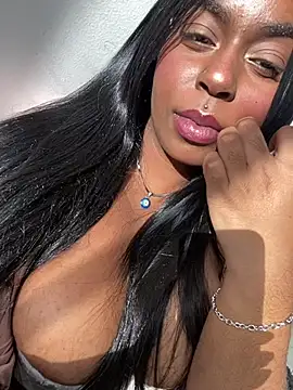 latinababyy online show from 12-15-24, 07:53