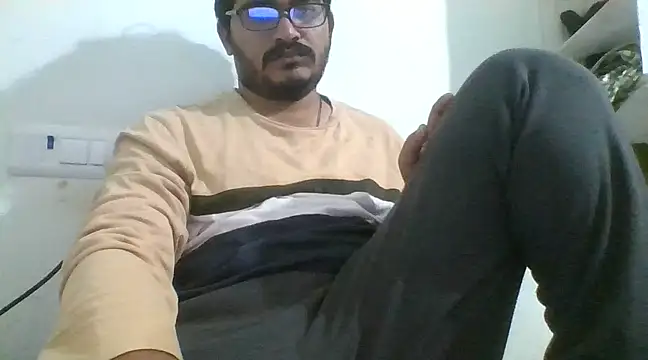 naughtymike0007 online show from 01-05-25, 03:43
