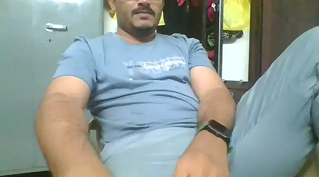 naughtymike0007 online show from 01-13-25, 05:02