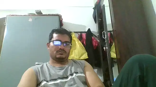 naughtymike0007 online show from 01-15-25, 03:39
