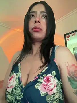 CieloTaylor online show from 02-10-26, 01:26