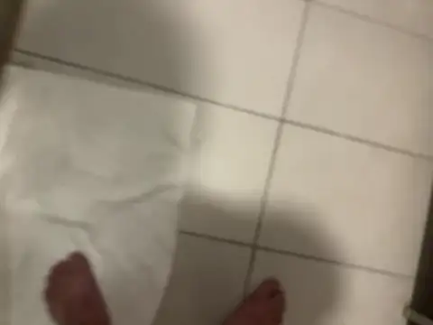 fatbelly112 online show from 12-26-24, 01:32