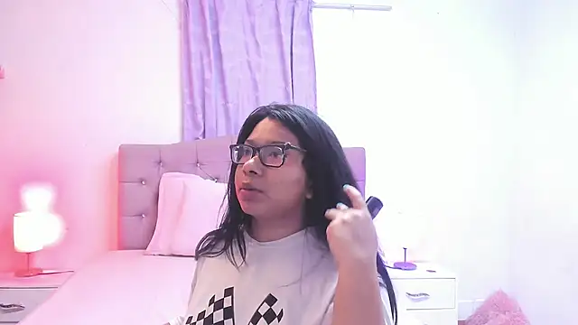 Latinabombsheell online show from 09-10-25, 04:01