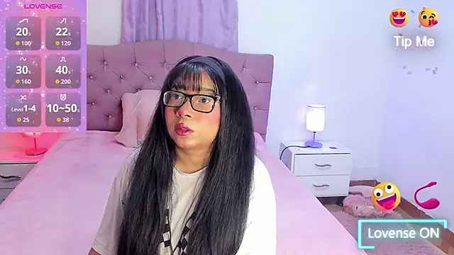 Latinabombsheell online show from 10-01-25, 05:35