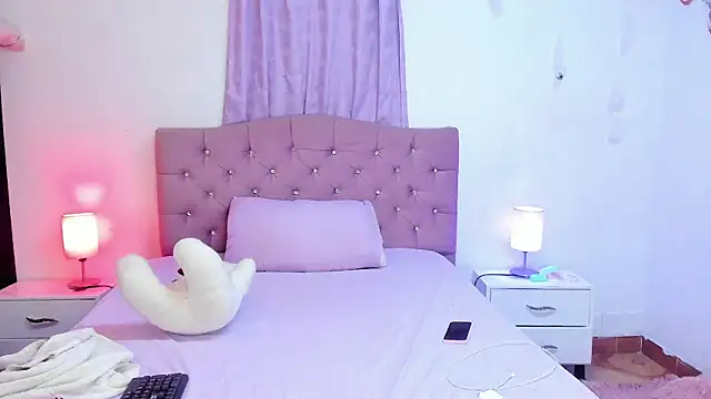 Latinabombsheell online show from 11-11-25, 07:19