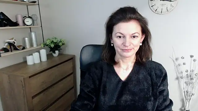 VivianWILD online show from 01-02-25, 06:50