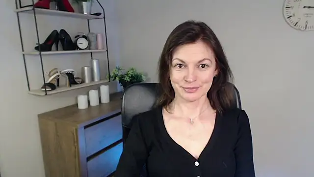 VivianWILD online show from 02-12-25, 10:35